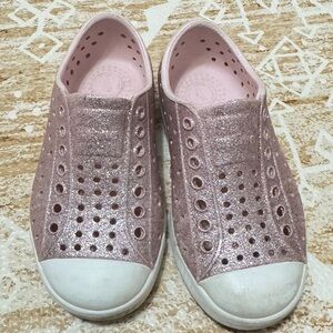 Native Girls Jefferson Bling Little Kid Glitter Water Shoes pink GUC 9k